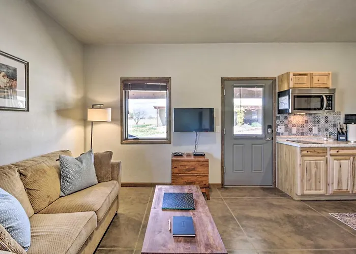 Cozy Casita W/ Gas Grill: Pets Welcome! Elgin