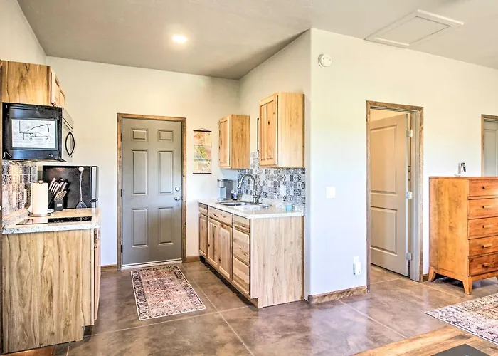 Cozy Casita W/ Gas Grill: Pets Welcome! *