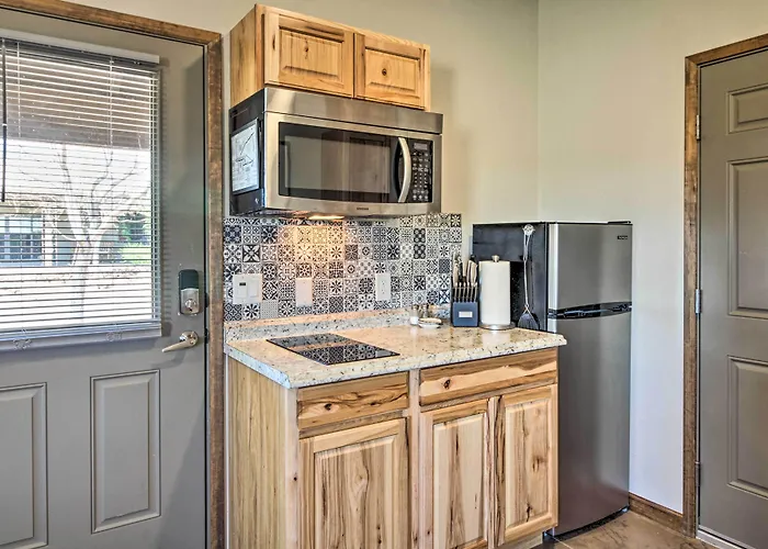 Apartment Cozy Casita W/ Gas Grill: Pets Welcome!