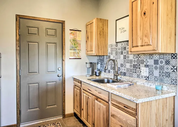 Apartment Cozy Casita W/ Gas Grill: Pets Welcome! *